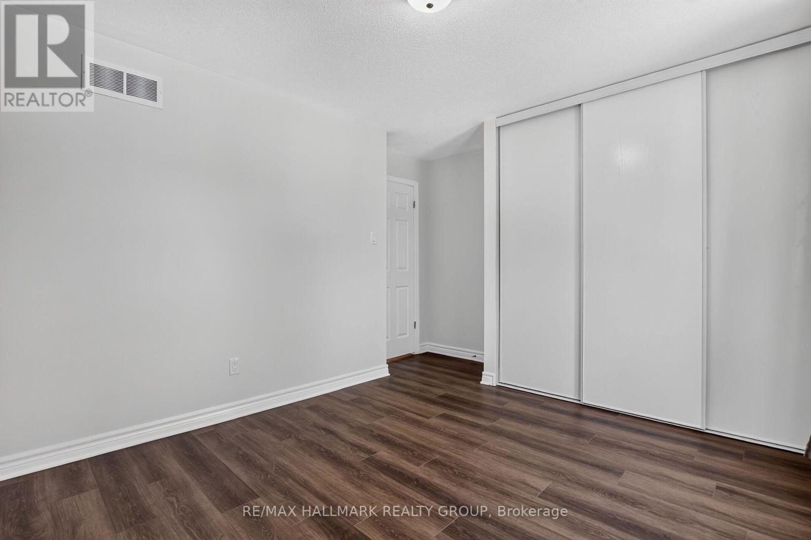 114 DUNFOREST TERRACE - 35