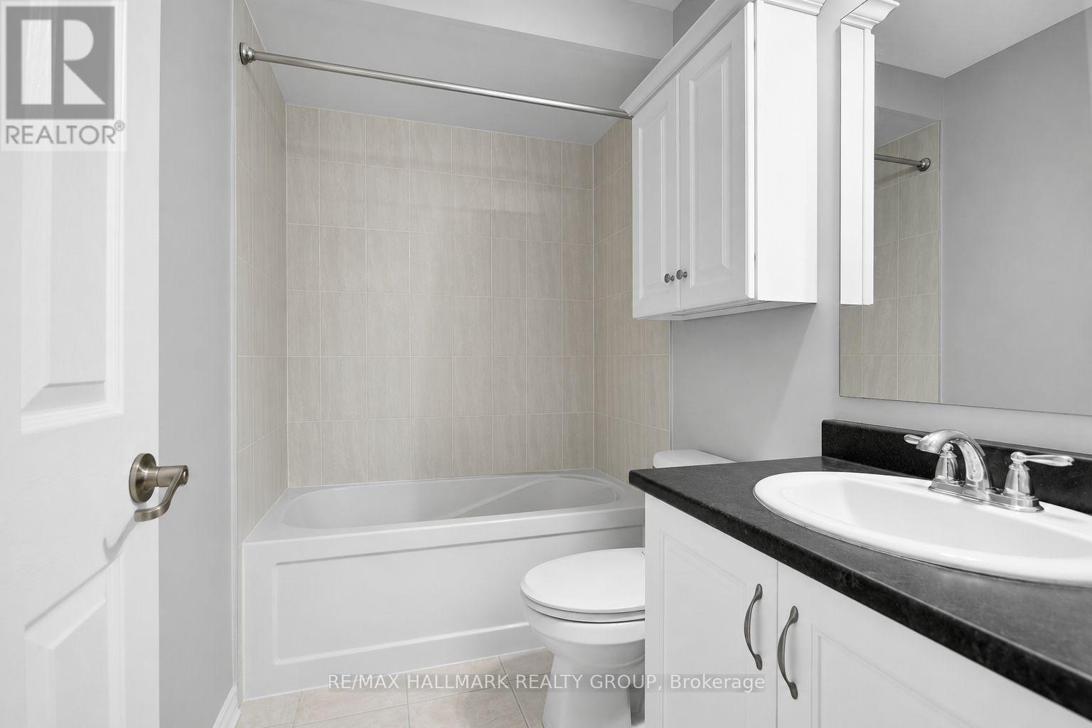 3 Bed, 2 Bath House for Sale in Ottawa – 41 MAROMA STREET, Ottawa – MLS# X13591570 - Image 30