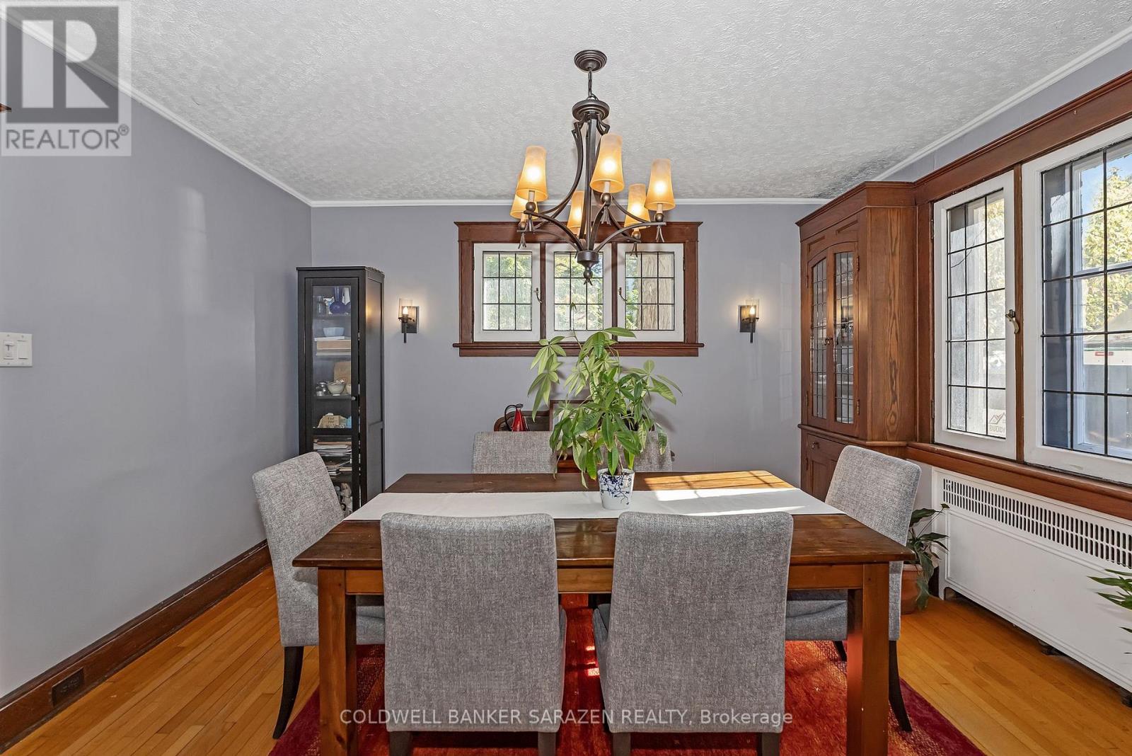 211 B MELROSE AVENUE - 13