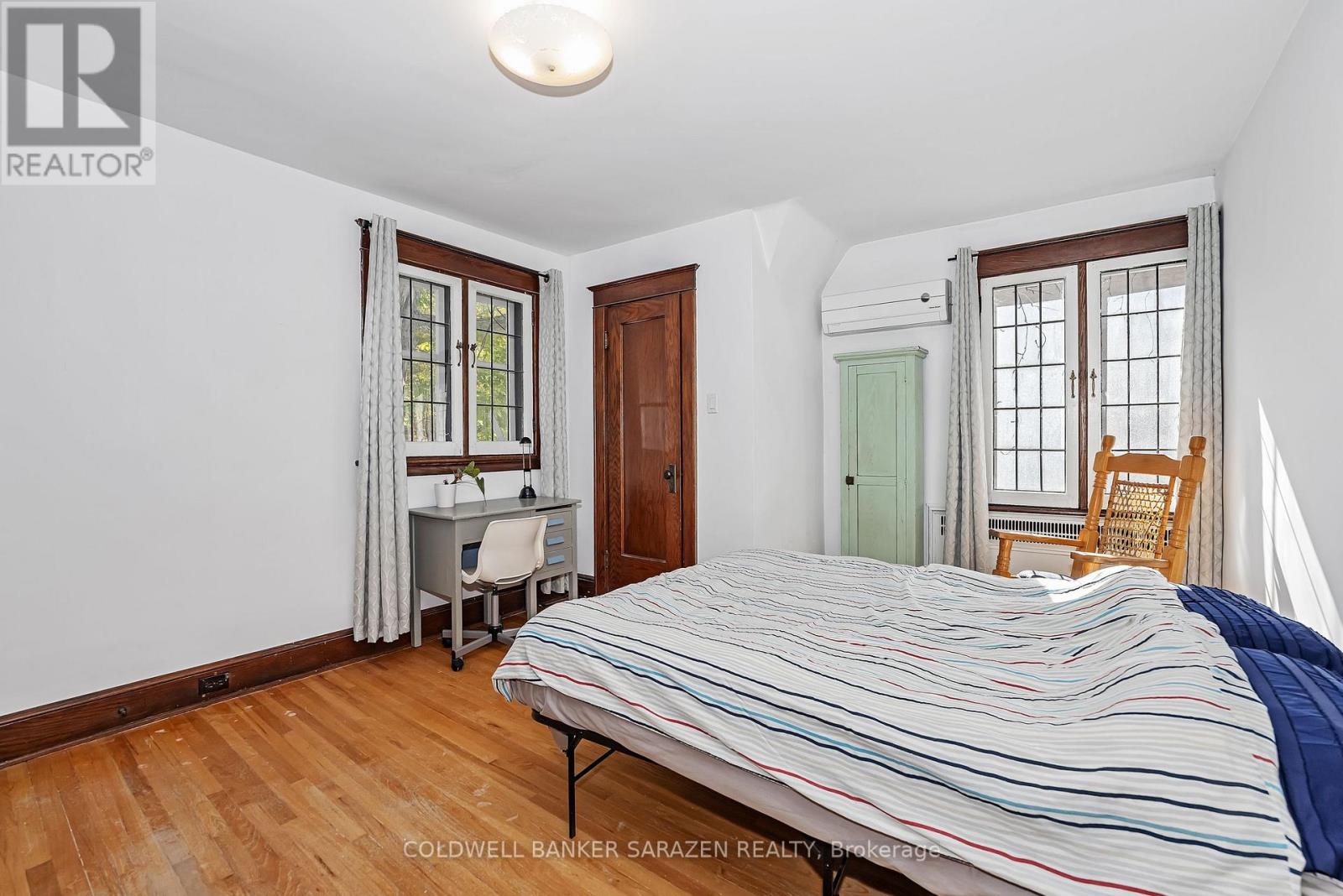211 B MELROSE AVENUE - 16