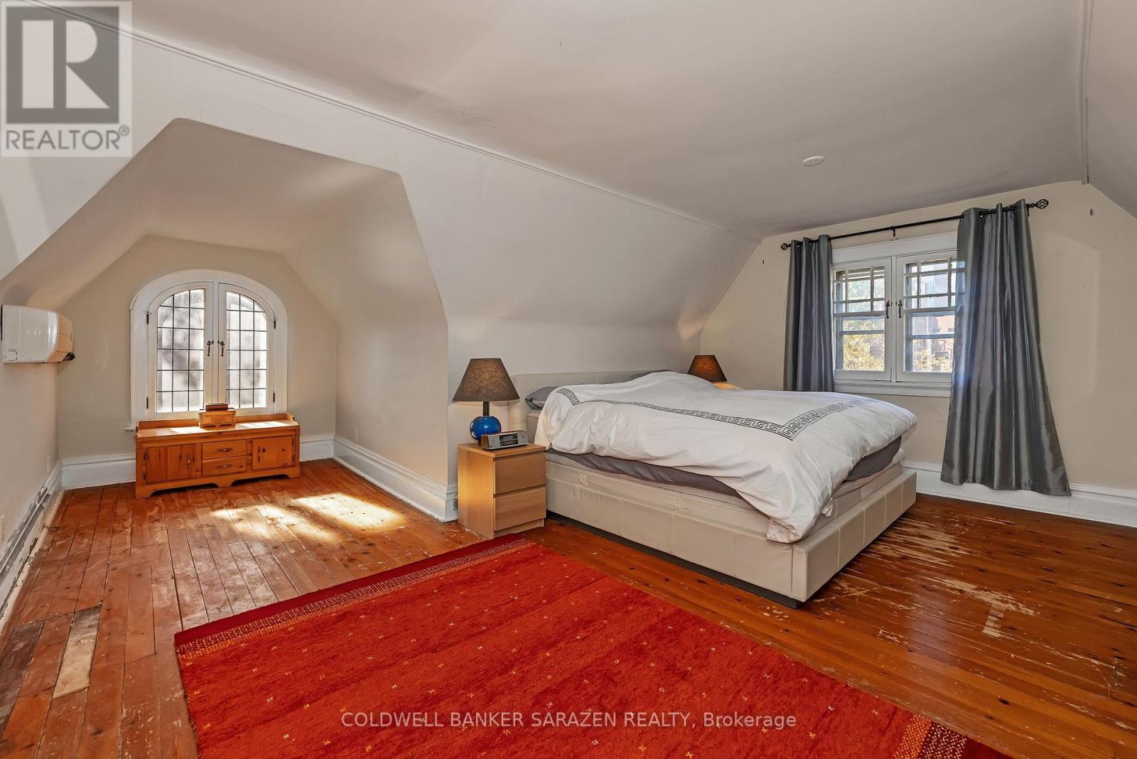 211 B MELROSE AVENUE - 27