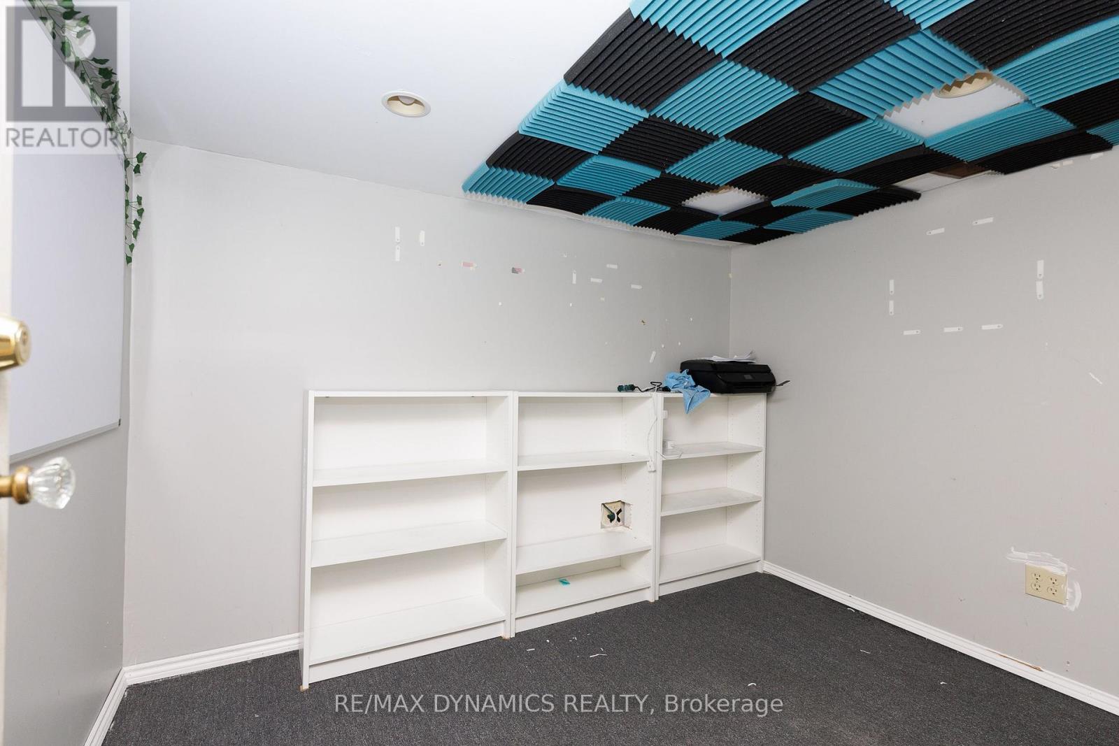 7362 WOODGATE STREET - 25