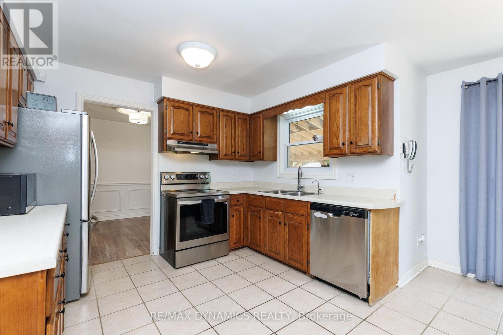 7362 WOODGATE STREET - 9
