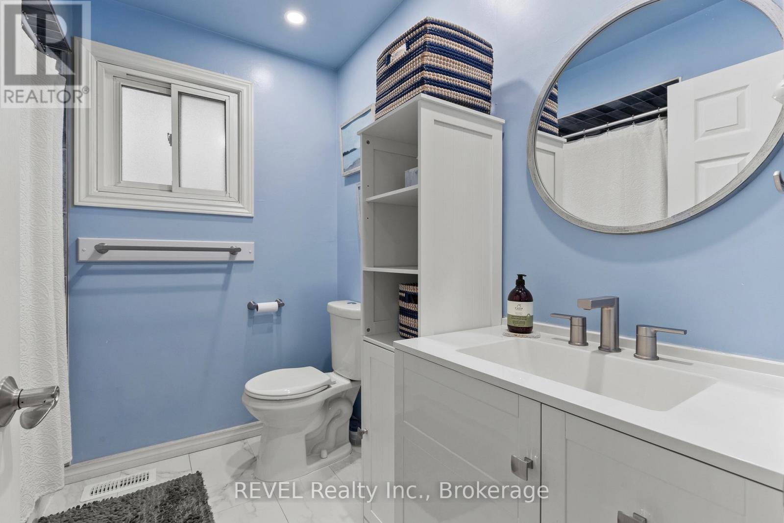 7782 BADGER ROAD - Image 17