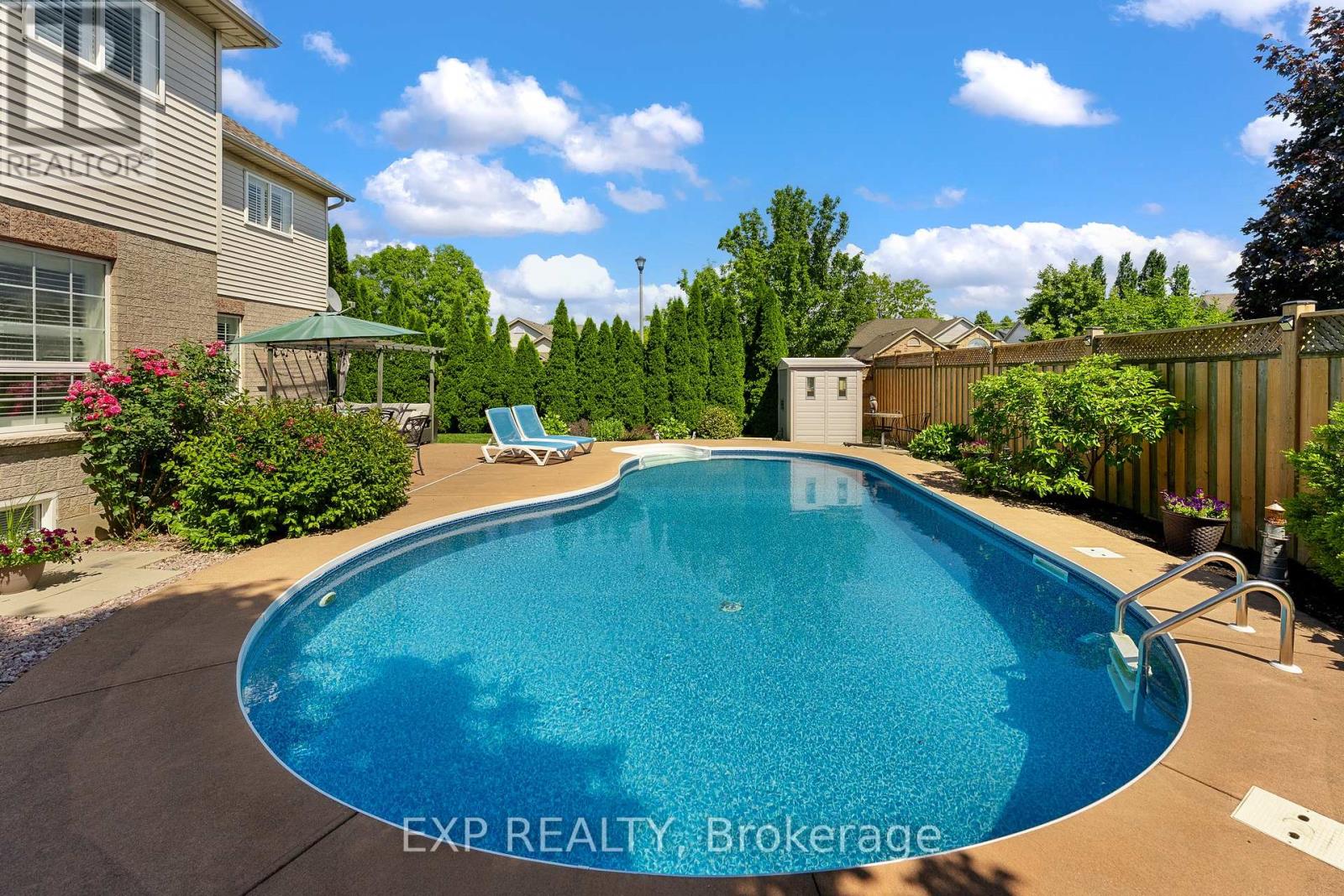 57 GOODMAN CRESCENT - Image 12