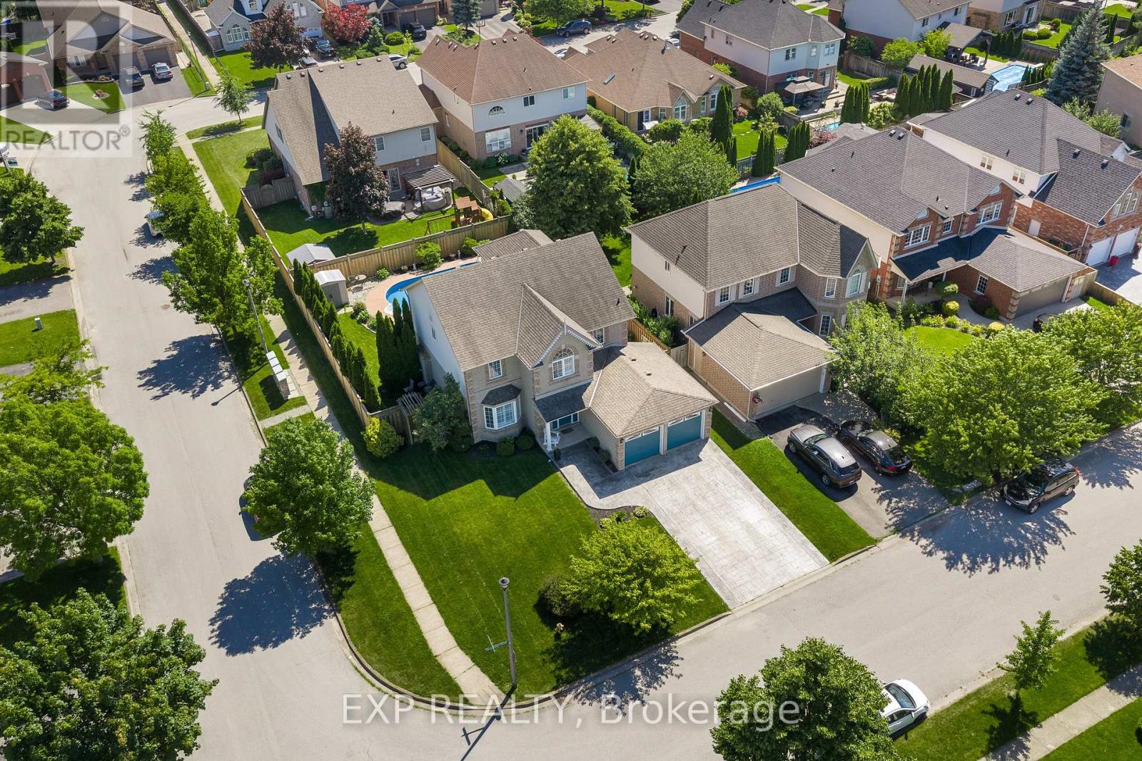 57 GOODMAN CRESCENT - Image 4