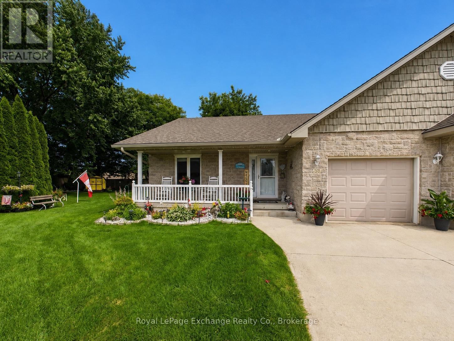 651 PIPERS COURT - 1