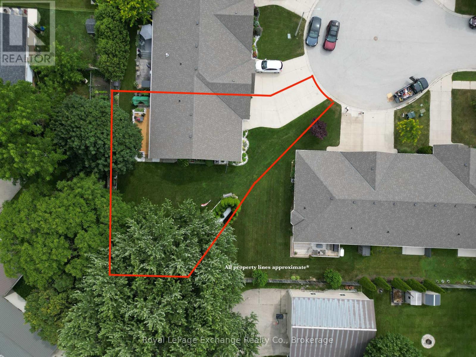 651 PIPERS COURT - 23