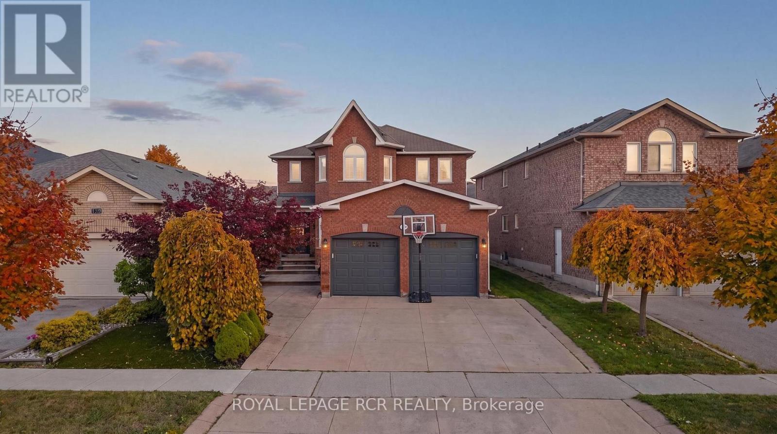 194 ANDY CRESCENT - 1