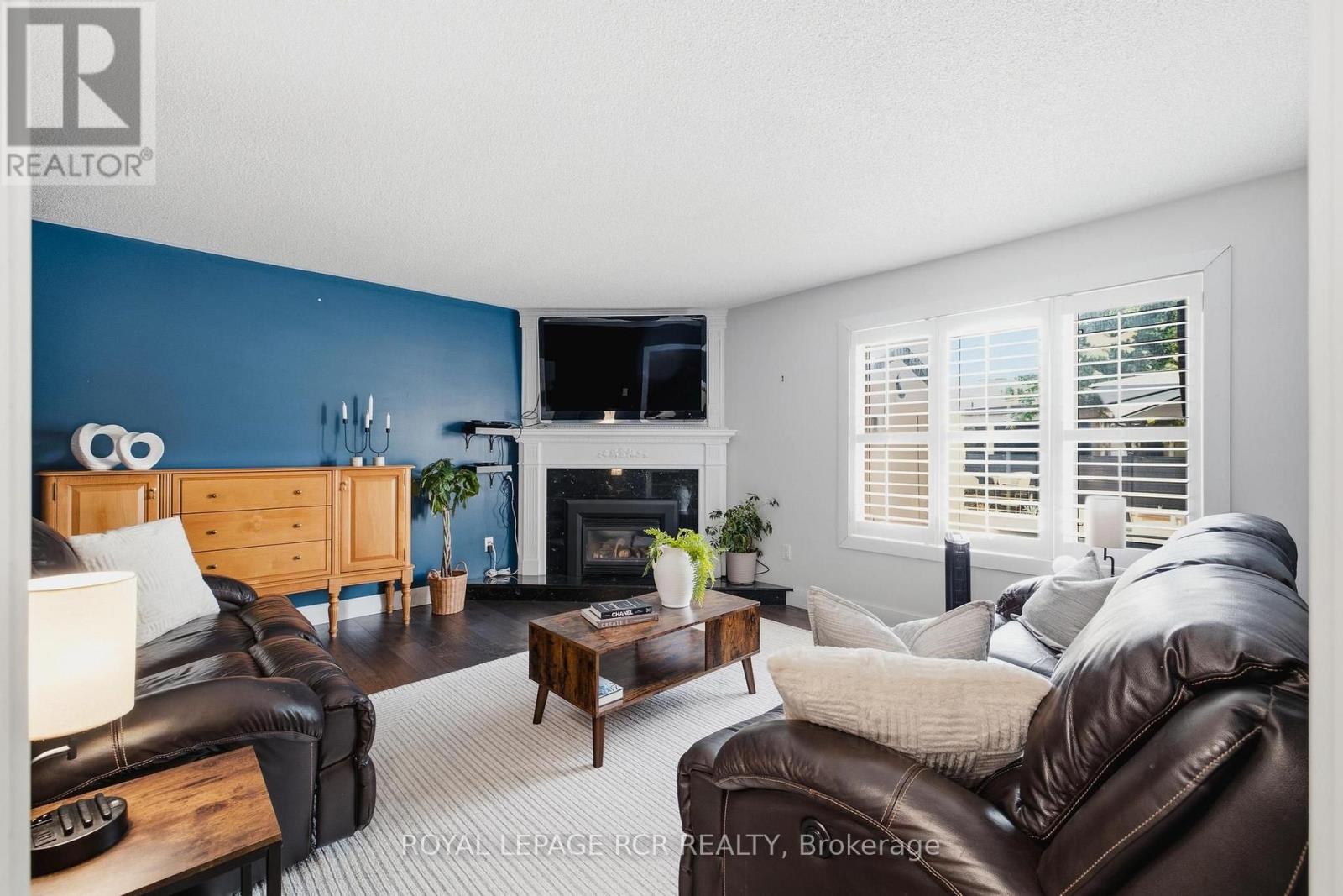 194 ANDY CRESCENT - Image 12