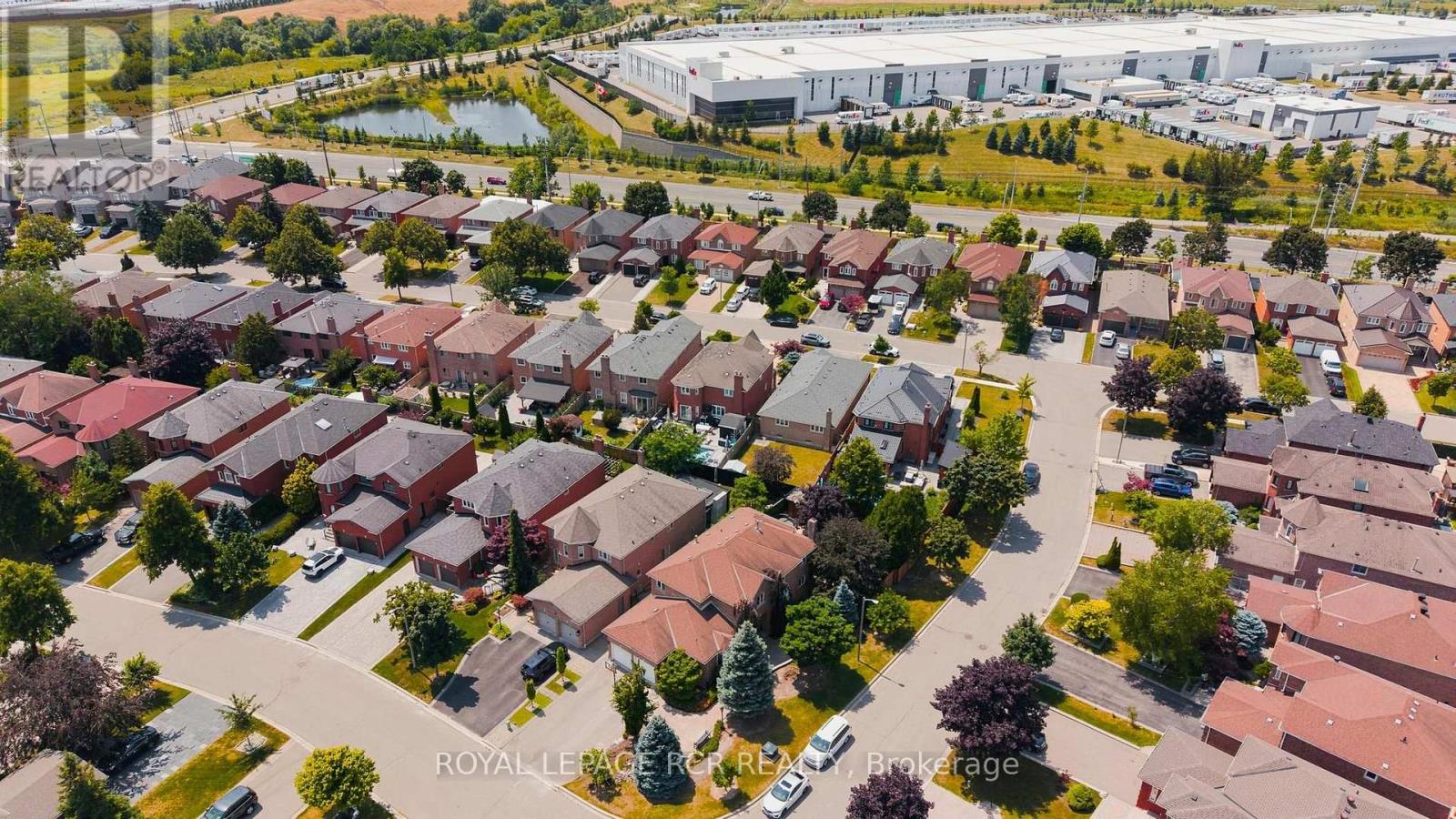 194 ANDY CRESCENT - Image 38