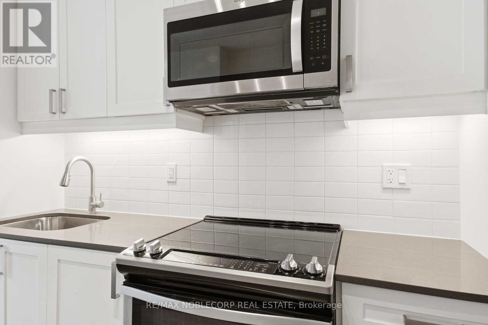 #308 7895 JANE STREET - Image 18