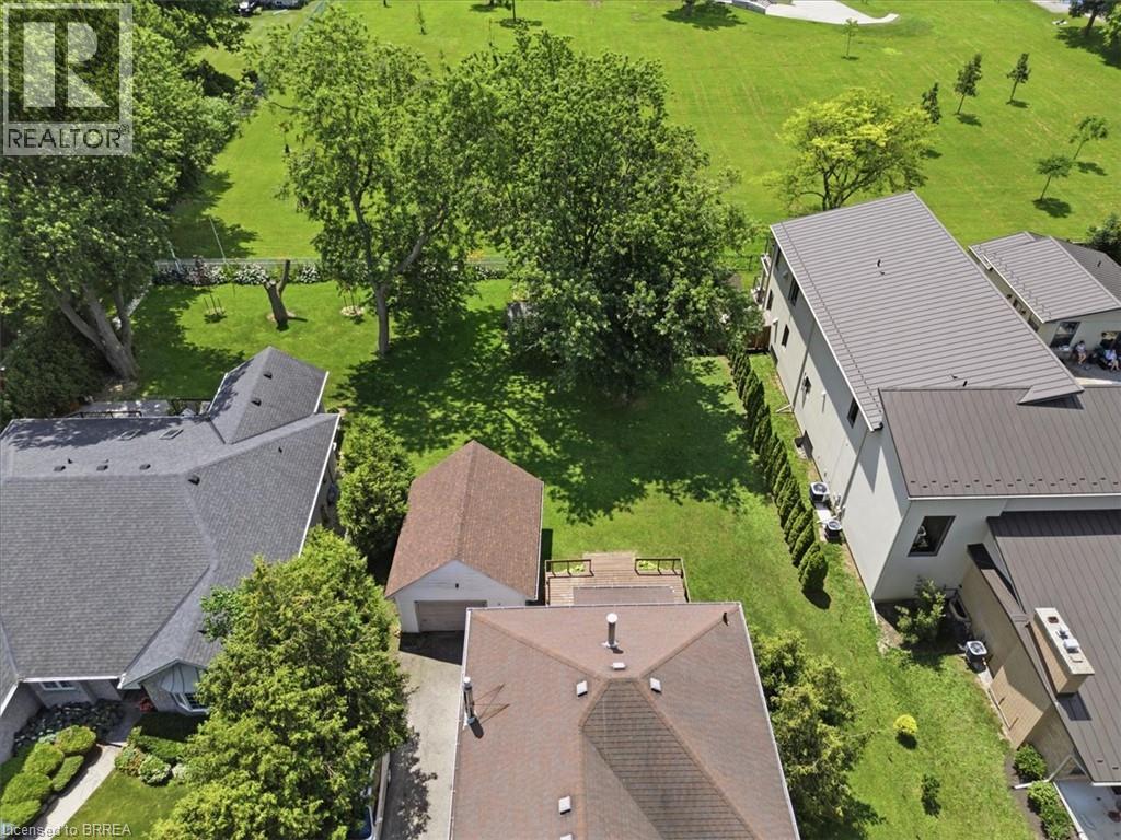 26 CHURCH Street E - 37