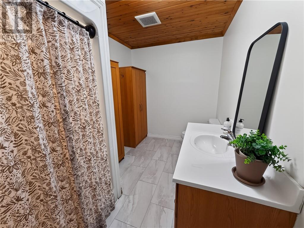 64 Pleasantview Terrace - Image 31