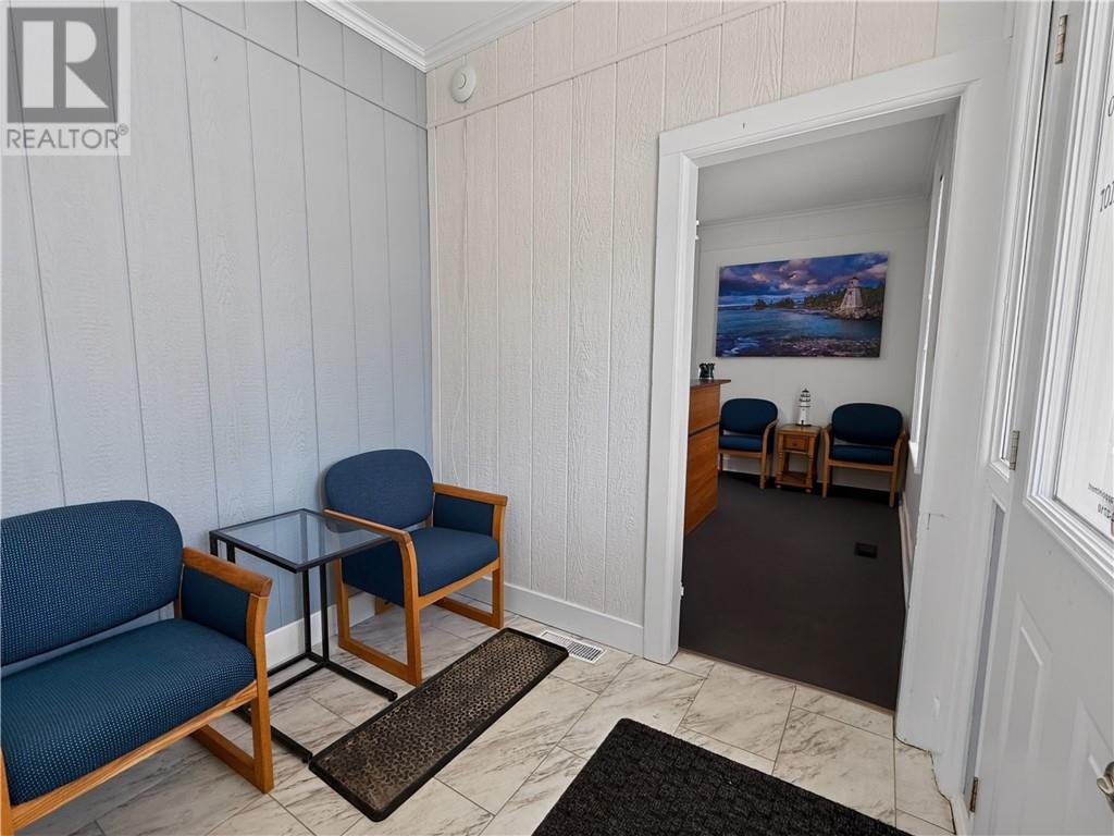 4 Eleanor Street, Gore Bay, Manitoulin Island, Ontario, P0P1H0, Gore Bay, Manitoulin Island, Ontario — photo 4 of 5