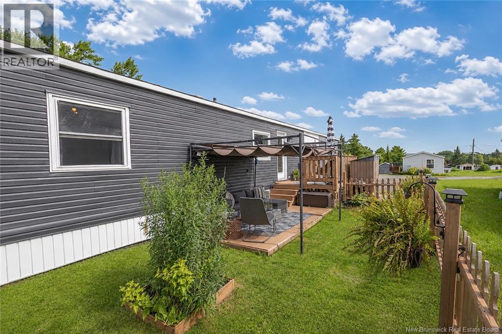 6 Holly Court - 3