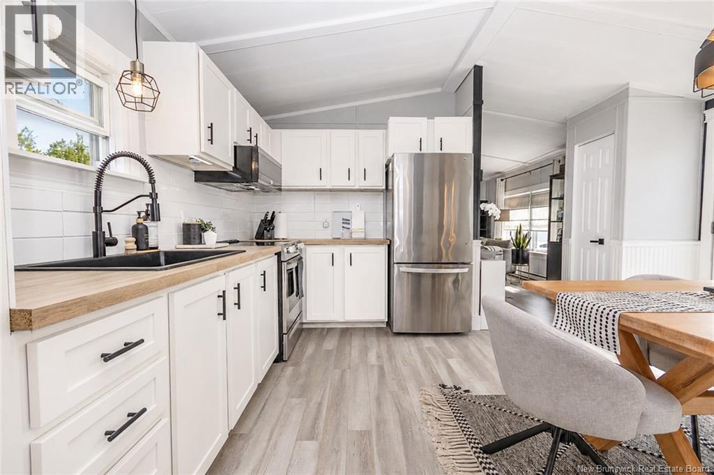 6 Holly Court - 9