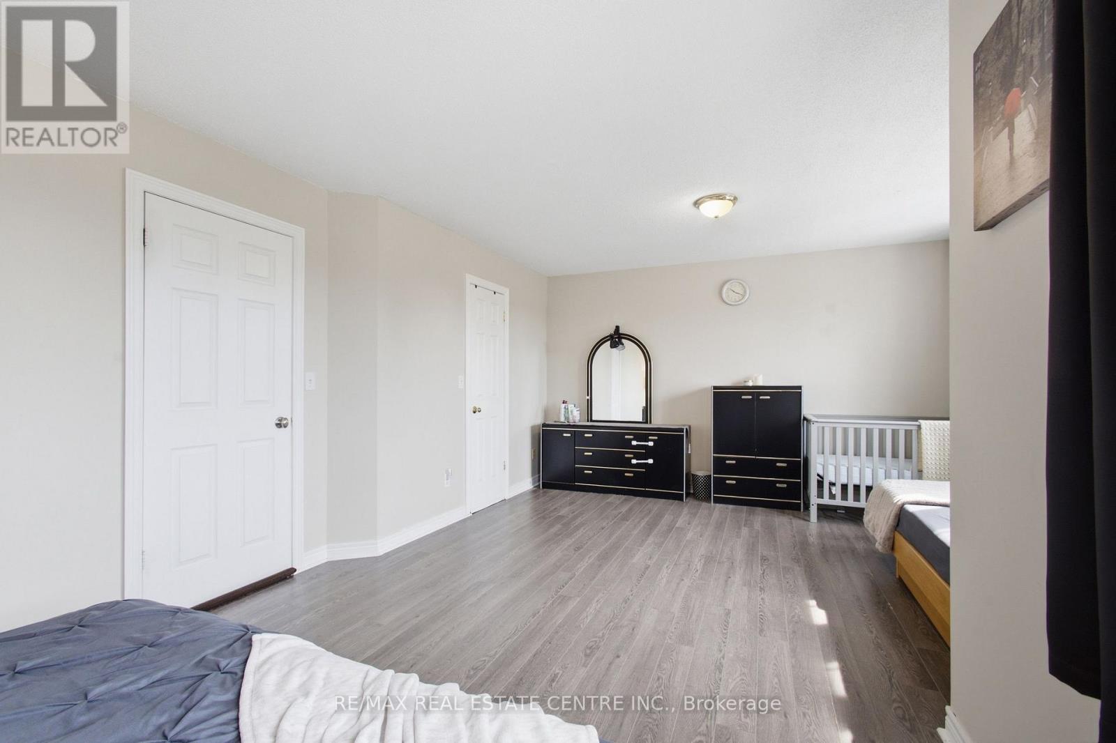 801 HUNTERS GATE CRESCENT - 21
