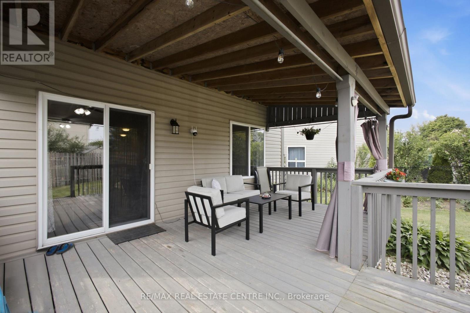 801 HUNTERS GATE CRESCENT - 25
