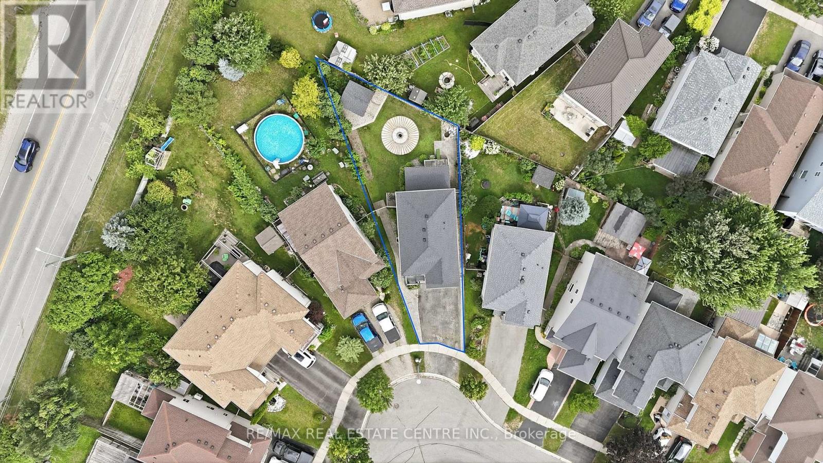 801 HUNTERS GATE CRESCENT - 3