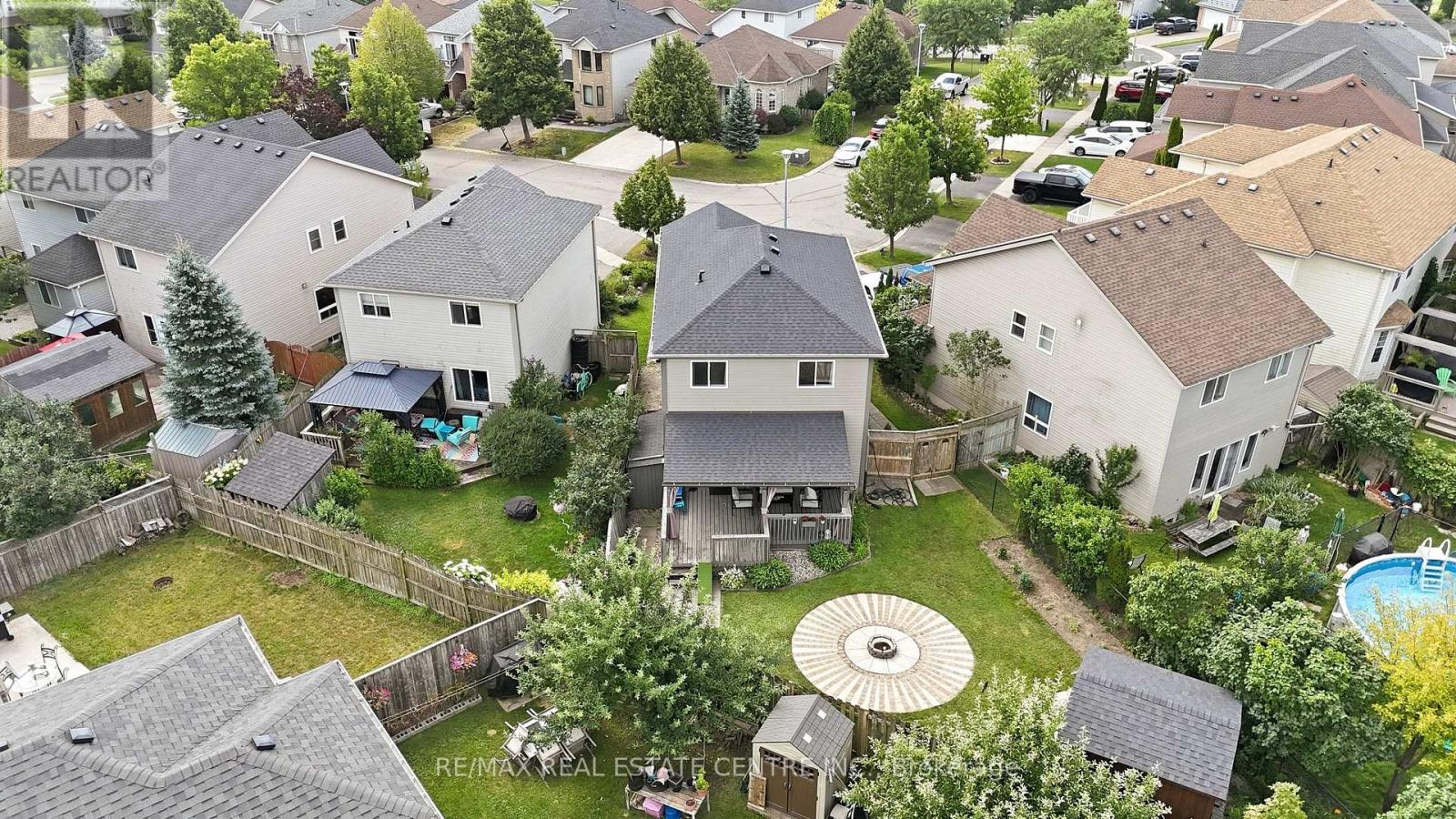 801 HUNTERS GATE CRESCENT - 33