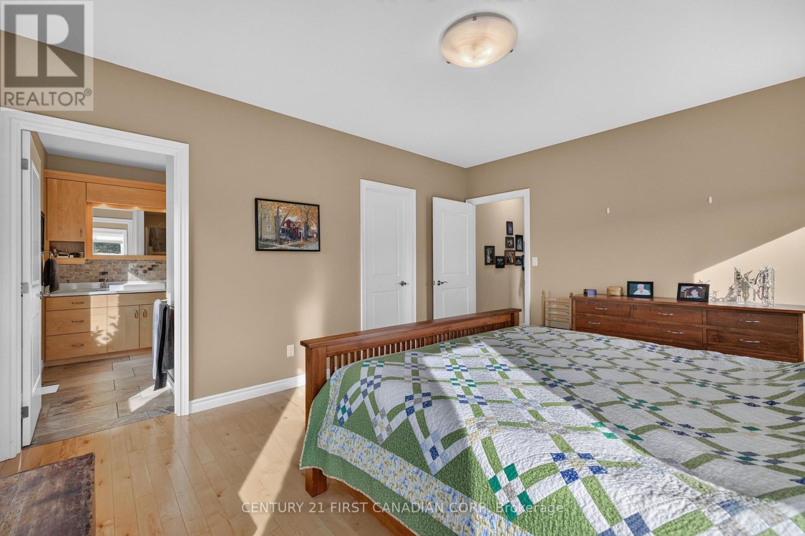 10965 RIVER LINE - Image 15