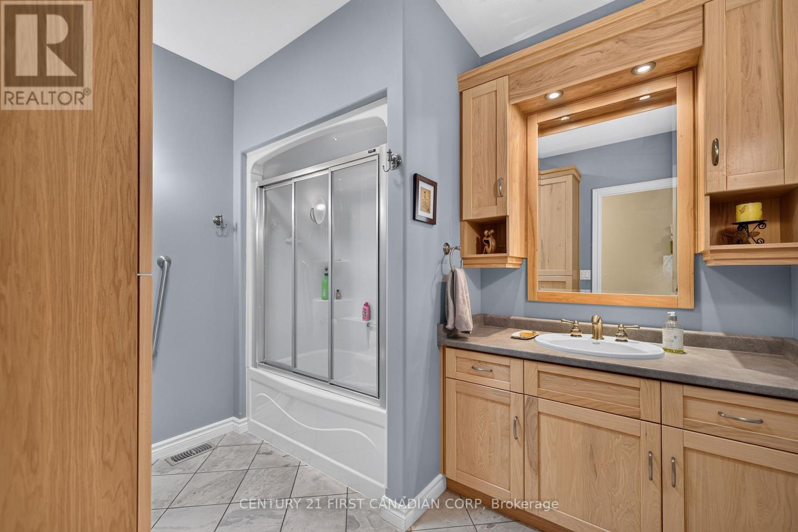 10965 RIVER LINE - Image 21