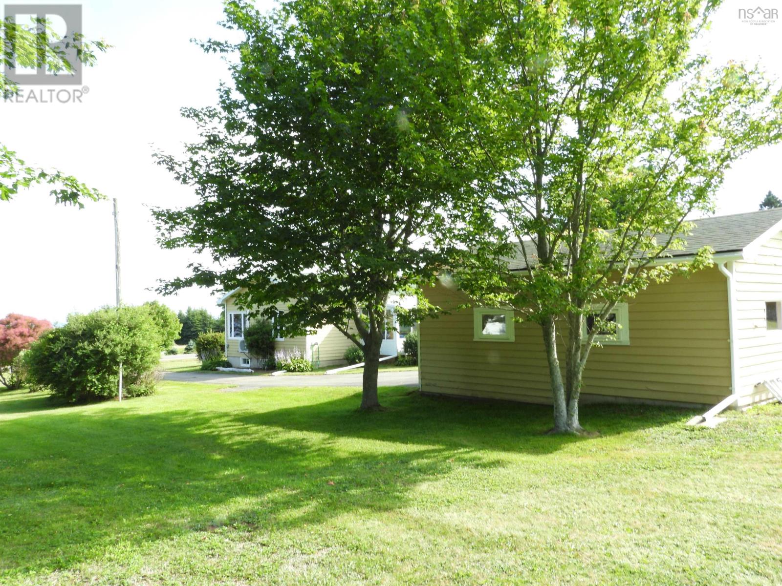 188 Seaman Street - 34
