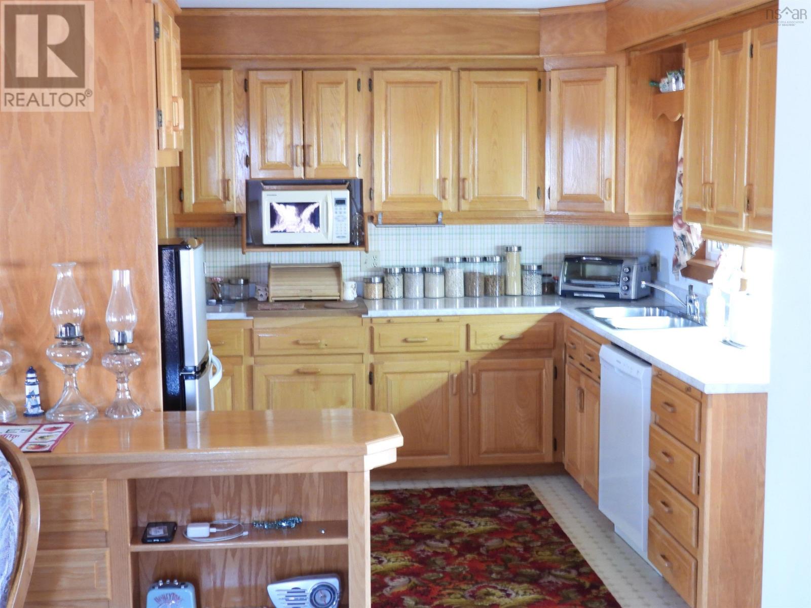 188 Seaman Street - 5