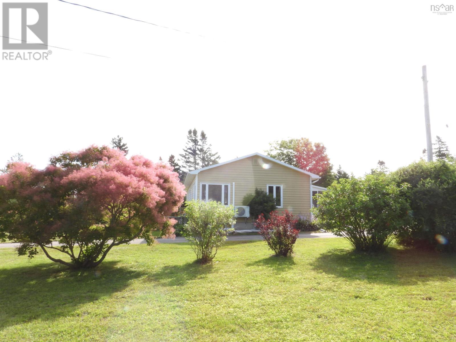 188 Seaman Street - 32