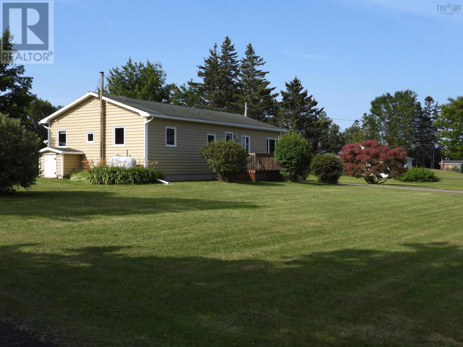 188 Seaman Street - 48