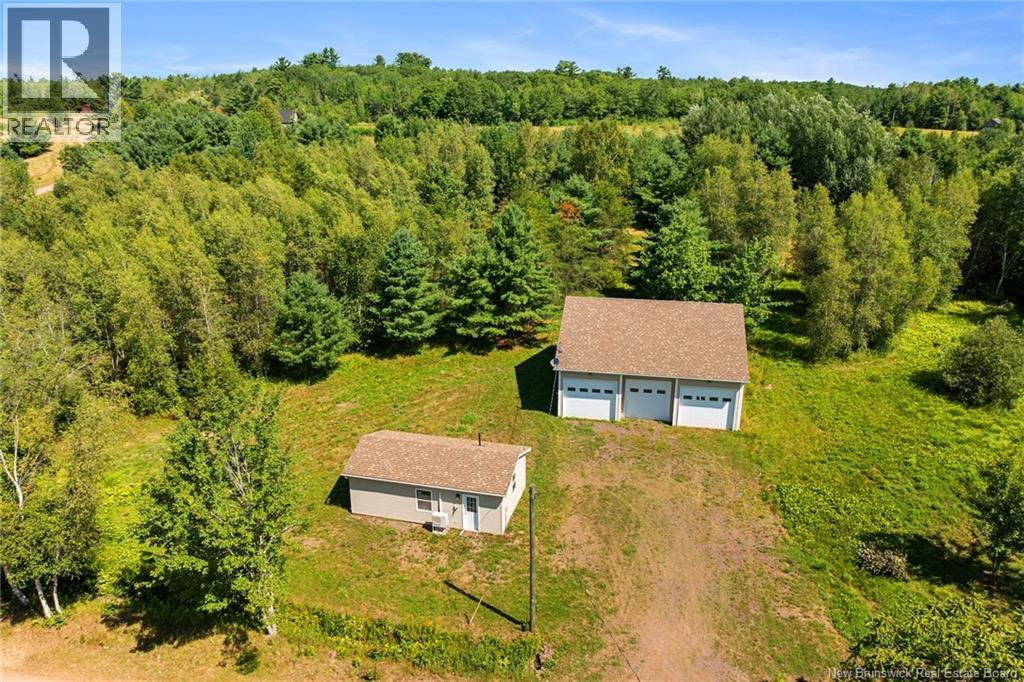34 Washademoak Lane - 35