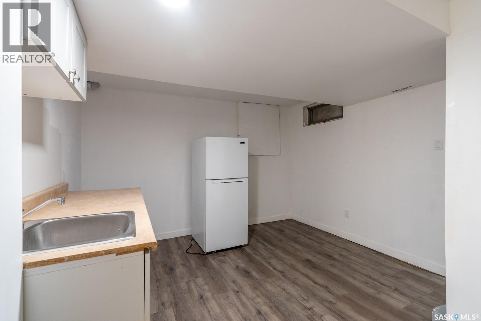 717 Montague STREET - Image 20