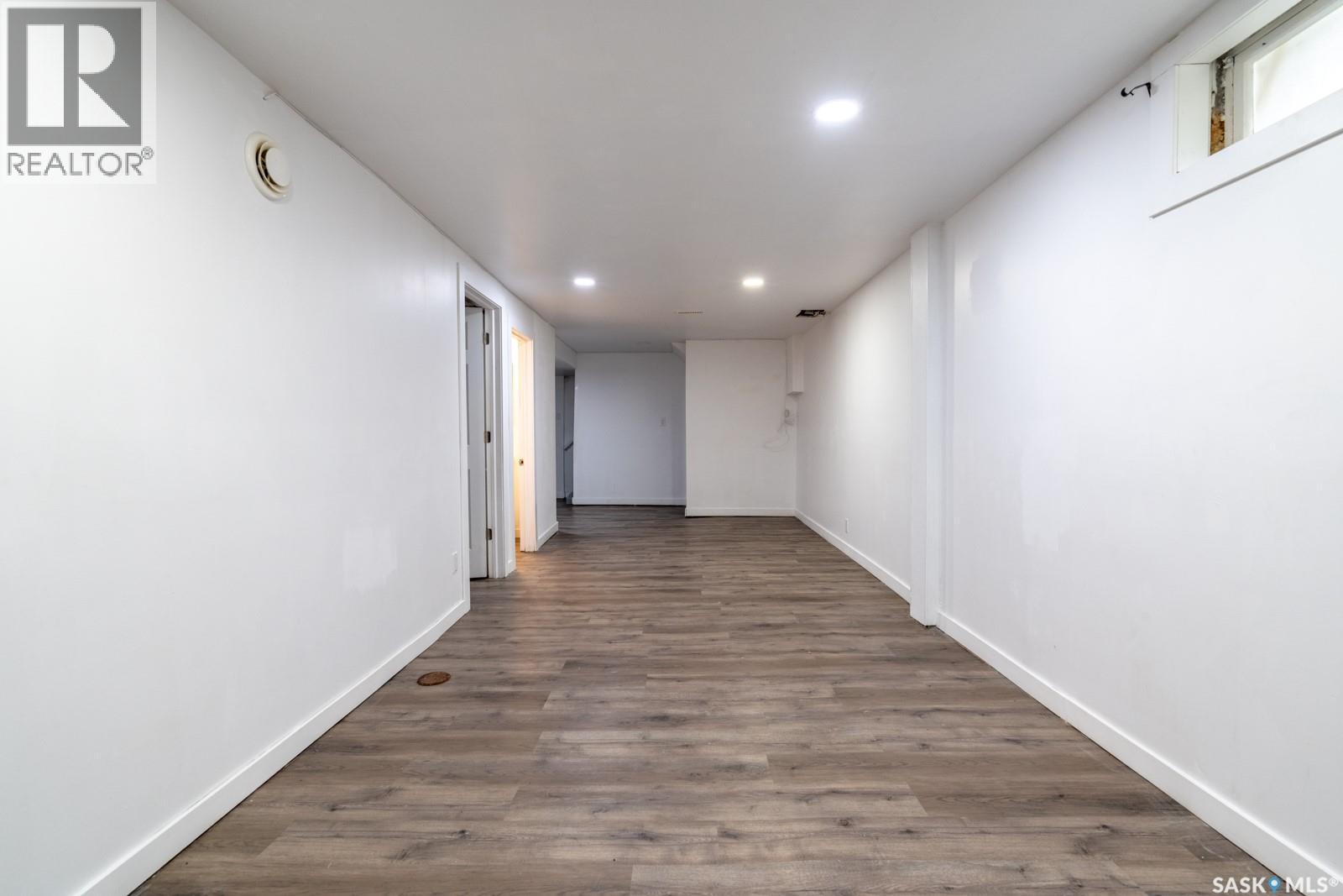 717 Montague STREET - Image 23