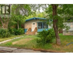 717 Montague STREET, Regina — photo 2