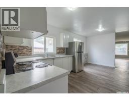 4pc Bathroom - 717 Montague Street, Regina, SK S4T3H1 Photo 8