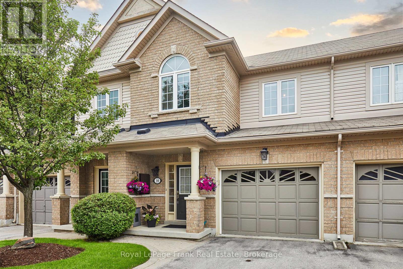 10 LANDER CRESCENT - 3