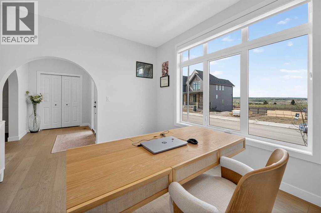 267 Bluerock Avenue SW, Alpine Park, Calgary photo 5