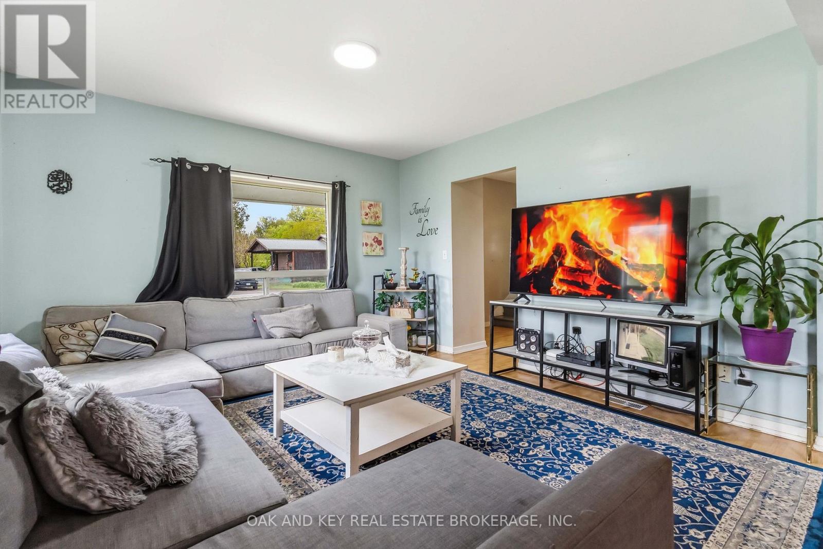 47299 JOHN STREET - 15