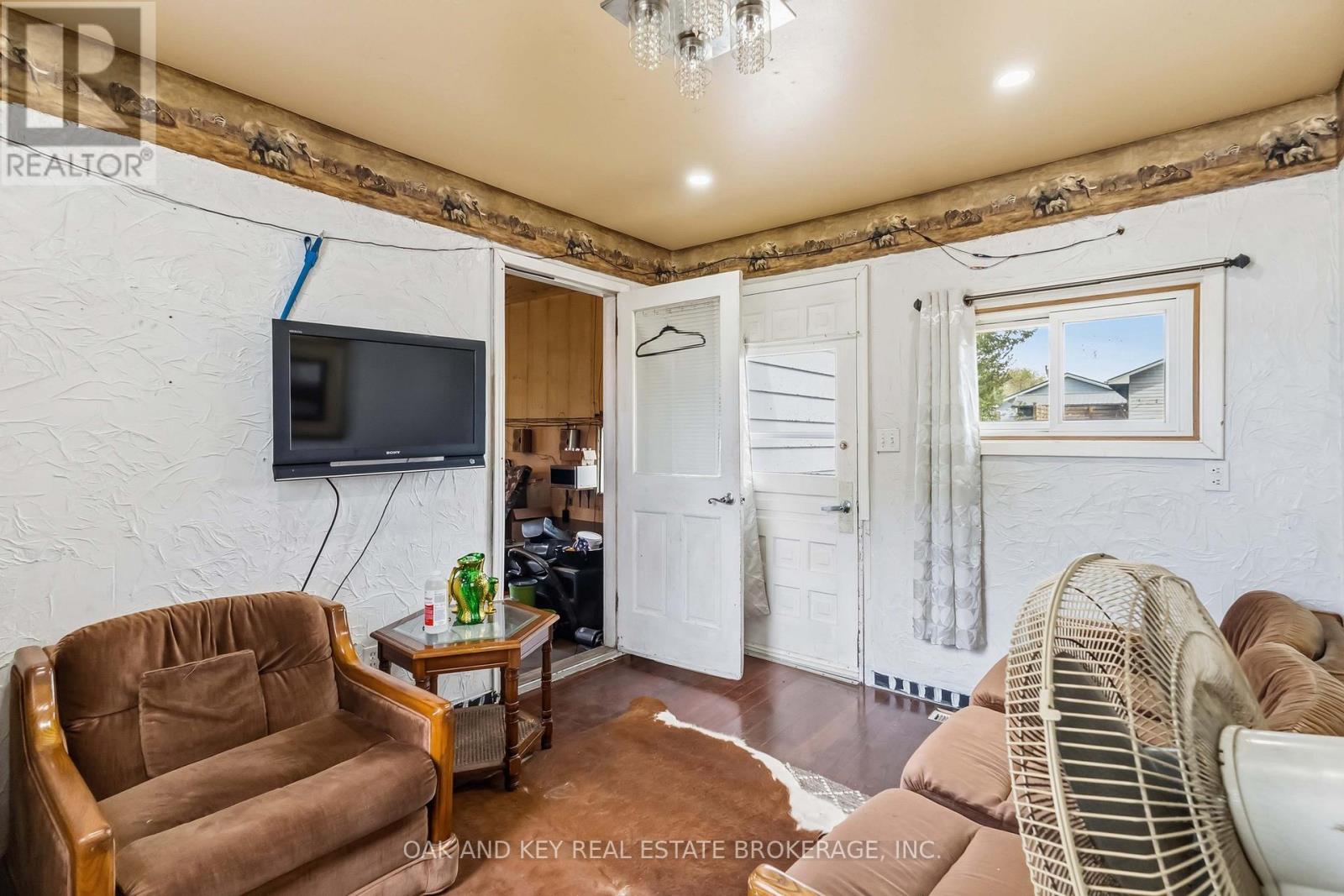 47299 JOHN STREET - 30
