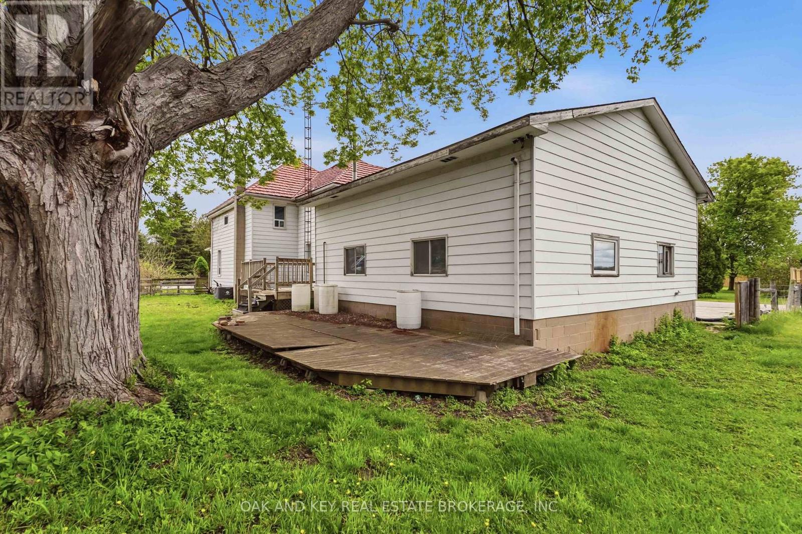 47299 JOHN STREET - 36