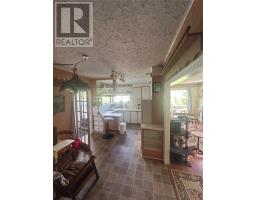 92 Memorial Drive thumbnail 13