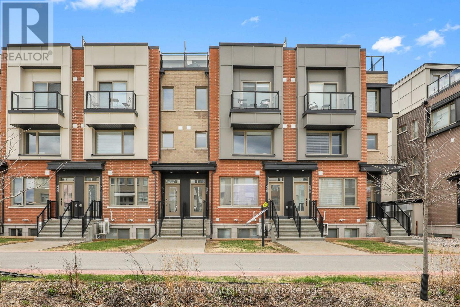 810 MIKINAK ROAD - 1