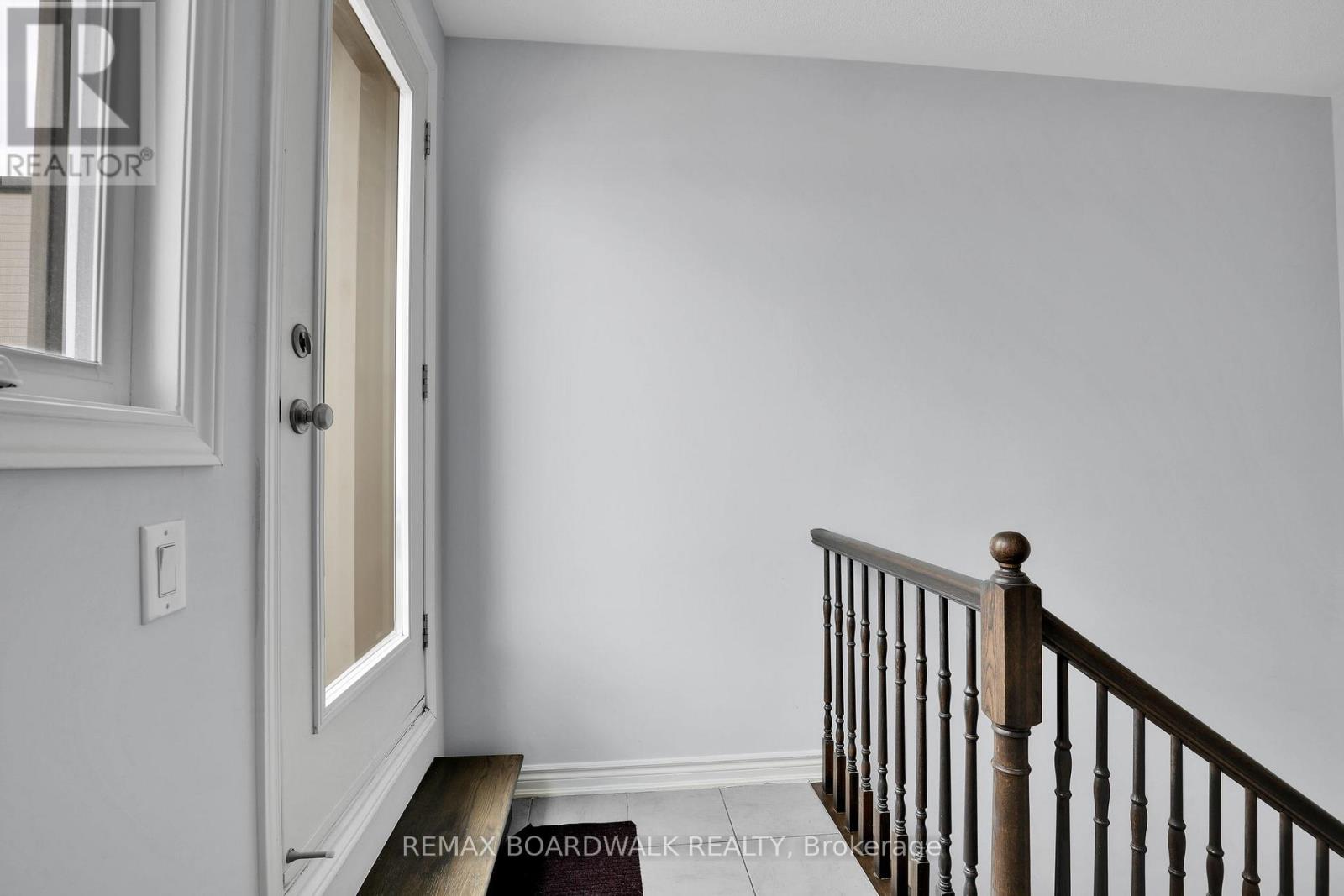 810 MIKINAK ROAD - 29