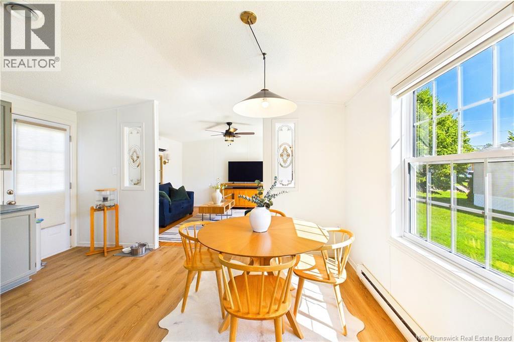 53 Andre - Image 15
