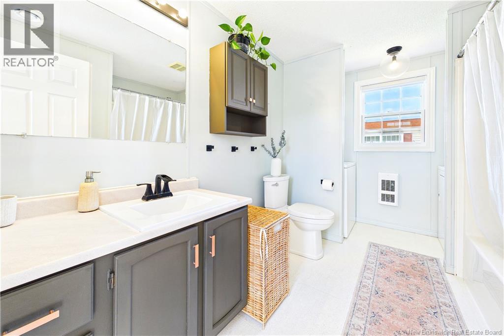 53 Andre - Image 19