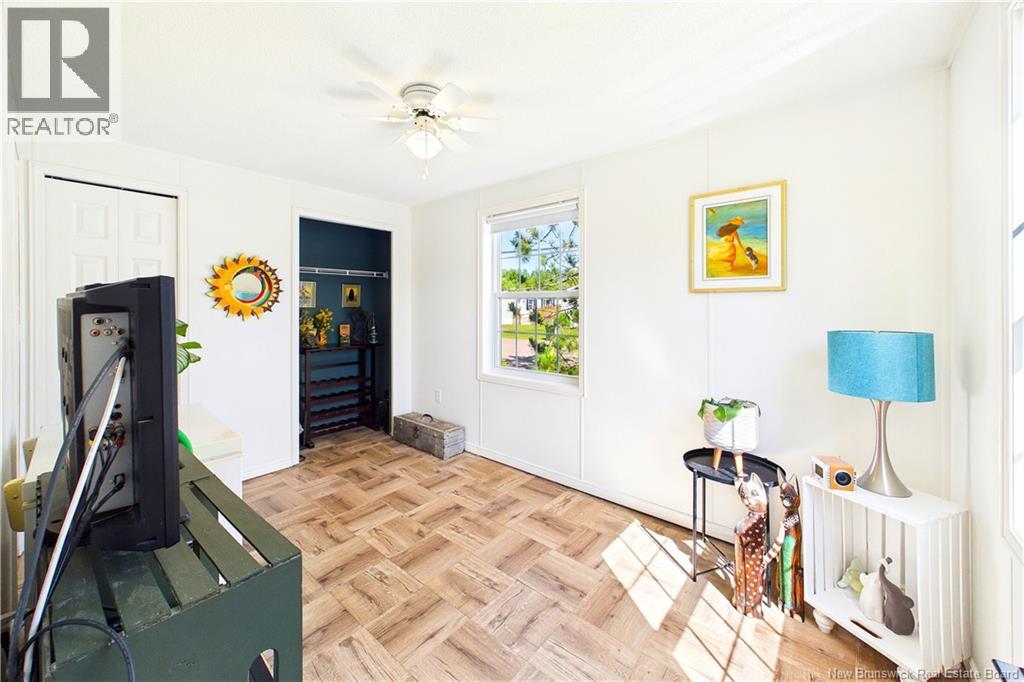 53 Andre - Image 26
