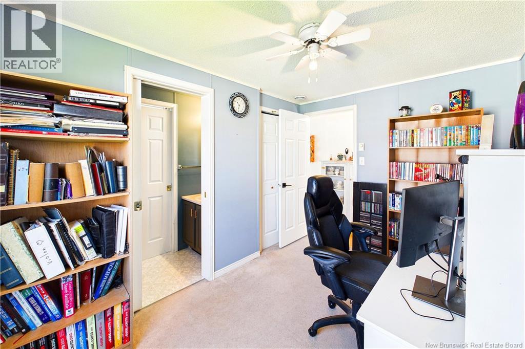 53 Andre - Image 32