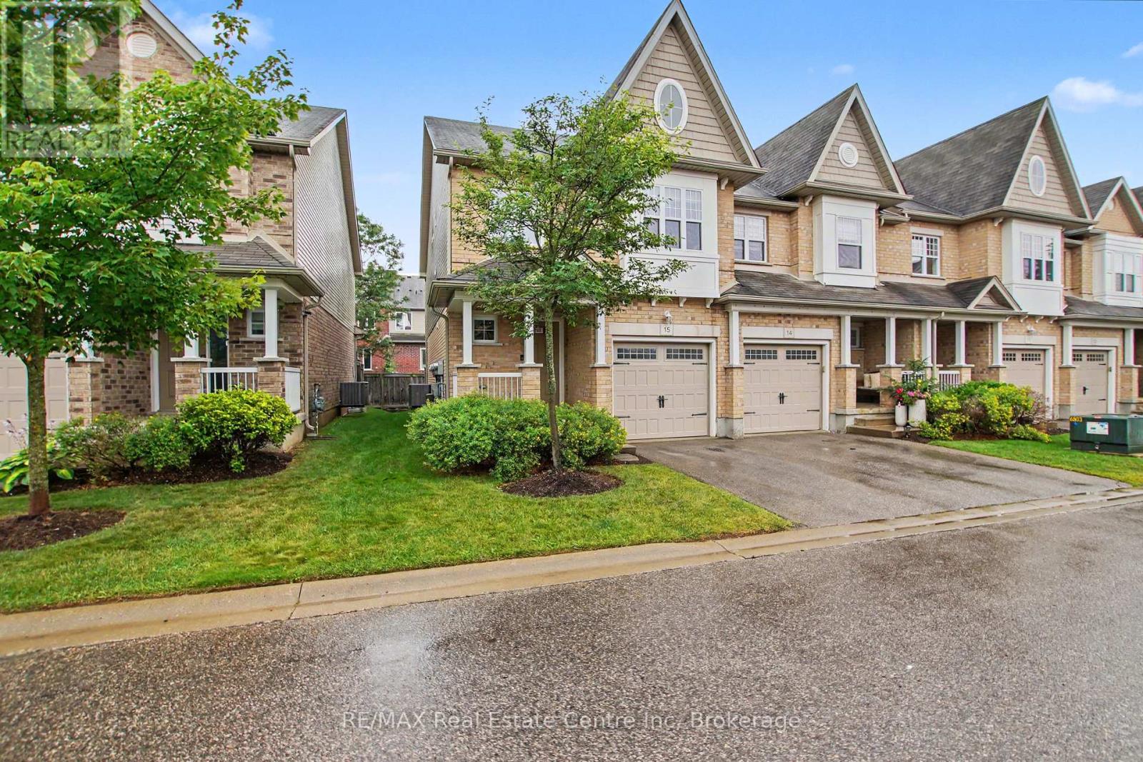 #15 167 ARKELL ROAD - 2