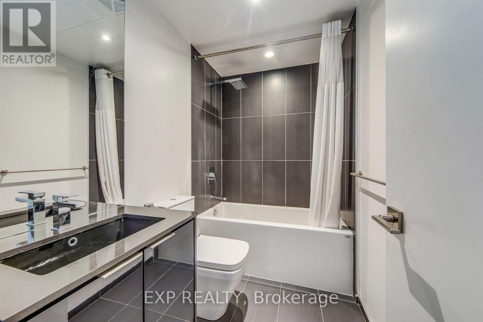 #309 70 TEMPERANCE STREET - 26